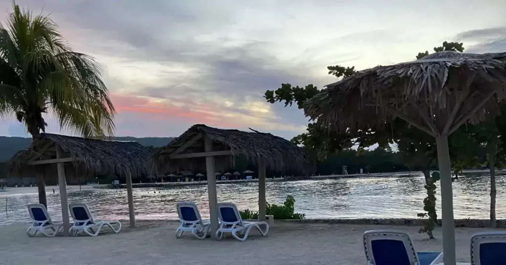 Jamaican Dreams: All-Inclusive Beachside Escape